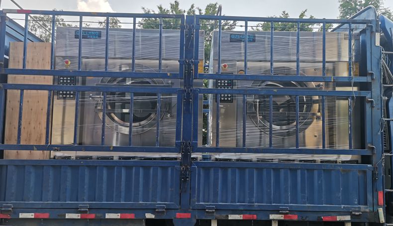 选择工业洗衣机厂家从哪方面入手